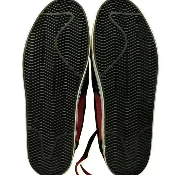 NIKE VULC RODRIGUEZ TEAM V Red and Black Suede Size 8​ - Picture 4 of 6